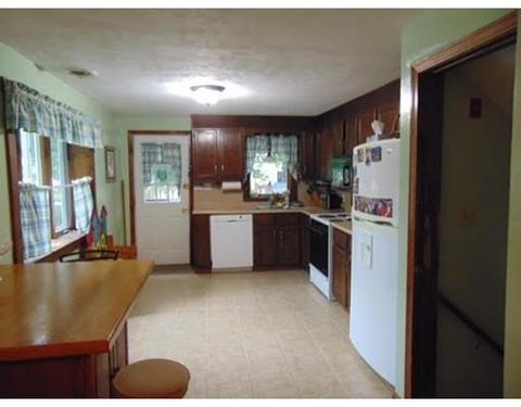 146 Bridge St, Raynham, MA 02767 photo 3