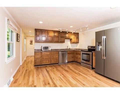 6 Cross St, Acton, MA 01720 photo 3