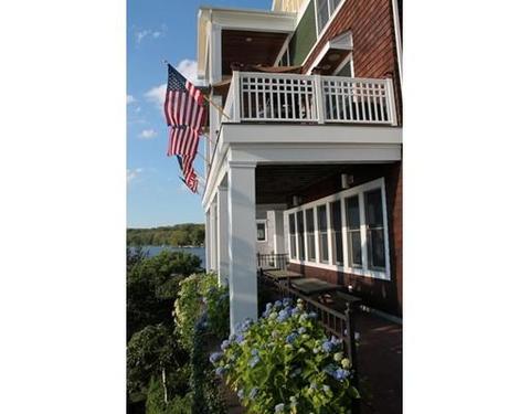 46 W Point Rd, Webster, MA 01570 photo 2