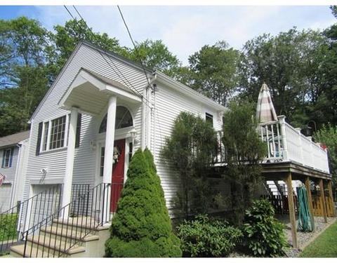 12 Browns Brook Rd, Webster, MA 01570 photo 2