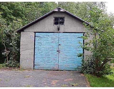 52 Eddy St, Orange, MA 01364 photo 7