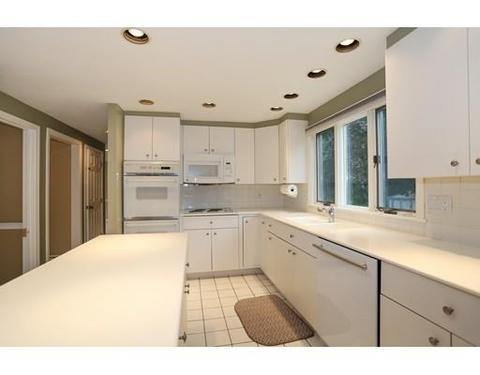 116 Standish Rd, Needham, MA 02492 photo 7