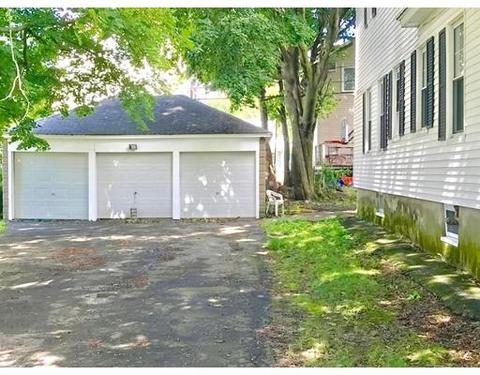 63 Crowningshield Rd, Worcester, MA 01604 photo 2