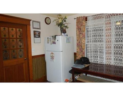 75 Charles St, Chicopee, MA 01020 photo 4