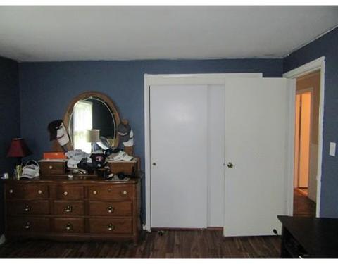 7 Bruce St, Springfield, MA 01119 photo 10