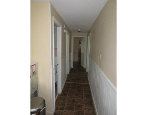 7 Bruce St, Springfield, MA 01119 photo 14