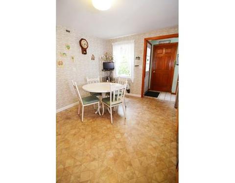 112 Burt Rd, Springfield, MA 01118 photo 15