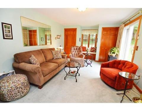 112 Burt Rd, Springfield, MA 01118 photo 9