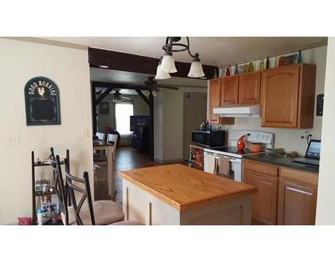 45 Maple St, Spencer, MA 01562 photo 3