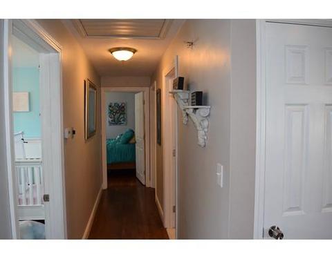 38 Montgomery Ave, Worcester, MA 01604 photo 11