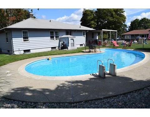 38 Montgomery Ave, Worcester, MA 01604 photo 3
