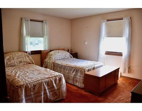 1056 School St, Webster, MA 01570 photo 9