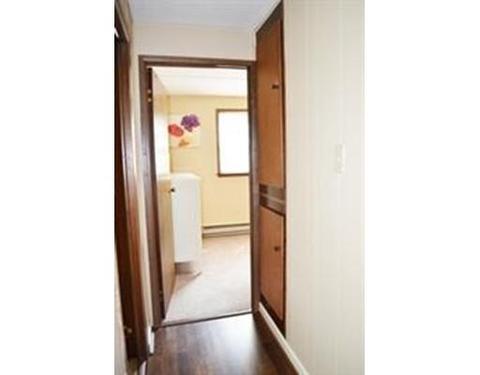 199 Parkerview St, Springfield, MA 01129 photo 10