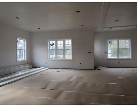 100 Ratcliffe St, Fall River, MA 02723 photo 8