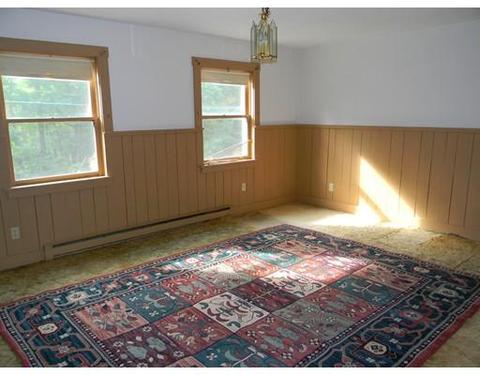 218 Drury Ln, Northampton, MA 01060 photo 7
