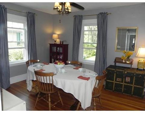 18 Columbia Rd, Danvers, MA 01923 photo 2