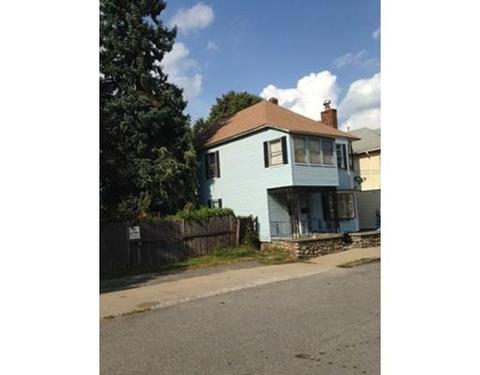 20 Bourque St, Lawrence, MA 01843 photo 2