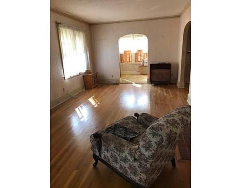 27 Longfellow Rd, Worcester, MA 01602 photo 8