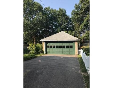 27 Longfellow Rd, Worcester, MA 01602 photo 3