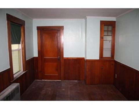 4 Briggs St, Erving, MA 01344 photo 5