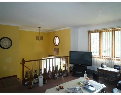 394 Hancock St, Fall River, MA 02721 photo 6