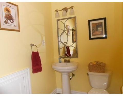 558 Spring St, Hanson, MA 02341 photo 9