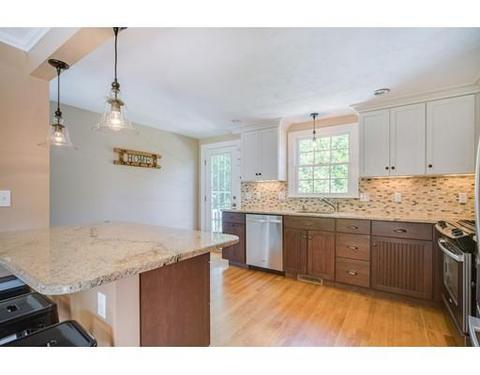 27 Chickering Rd, Dedham, MA 02026 photo 3