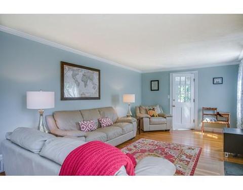 27 Chickering Rd, Dedham, MA 02026 photo 8