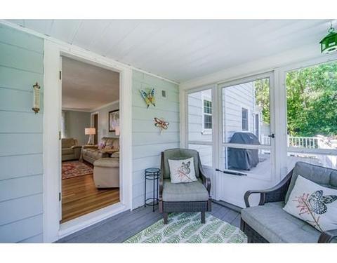 27 Chickering Rd, Dedham, MA 02026 photo 9