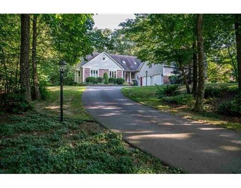 9 Canterbury Rd, Windham, NH 03087 photo 1