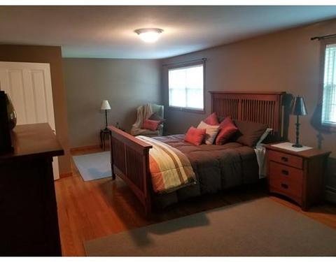 72 Sunrise Ter, Springfield, MA 01119 photo 11