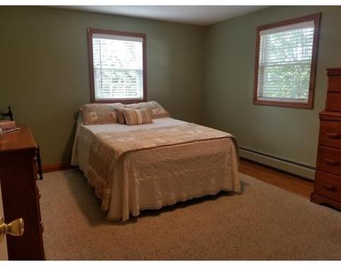 72 Sunrise Ter, Springfield, MA 01119 photo 17