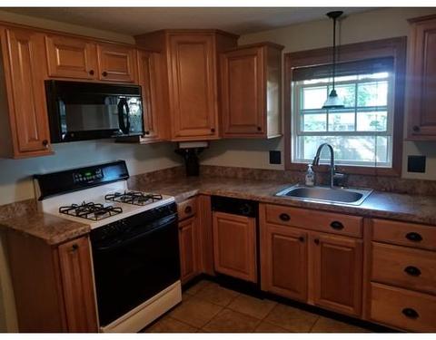 72 Sunrise Ter, Springfield, MA 01119 photo 9