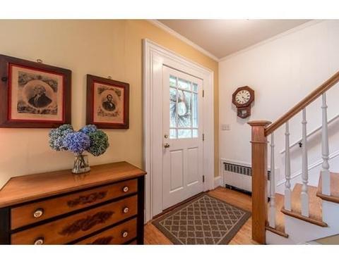 46 Washington St, Reading, MA 01867 photo 9
