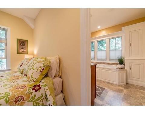 46 Washington St, Reading, MA 01867 photo 16