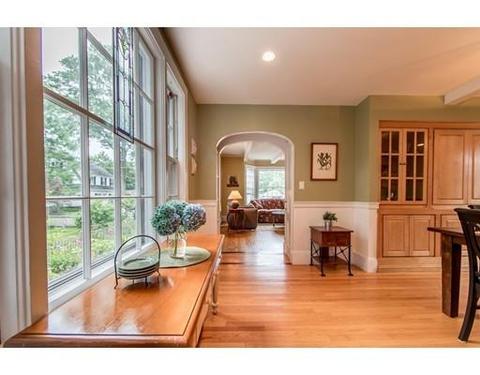 46 Washington St, Reading, MA 01867 photo 7