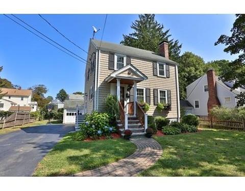 11 Windsor Rd, Stoneham, MA 02180 photo 1