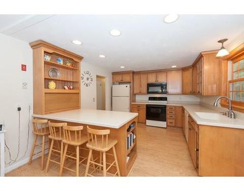 16 Dover Rd, Millis, MA 02054 photo 3
