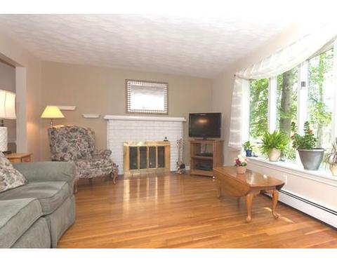 16 Dover Rd, Millis, MA 02054 photo 8