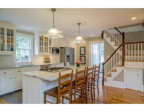 348 East St, Hingham, MA 02043 photo 5