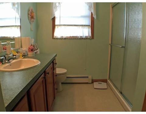 236 Mcmahon St, Fall River, MA 02721 photo 13
