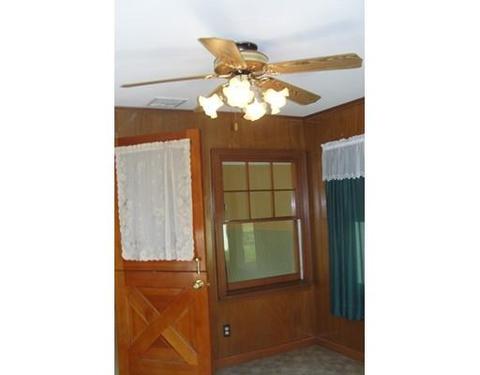 26 Robin Rd, Worcester, MA 01604 photo 16