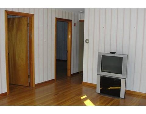 26 Robin Rd, Worcester, MA 01604 photo 8