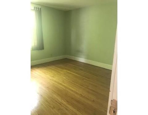 45 Fox St, West Springfield, MA 01089 photo 18