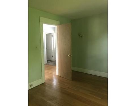 45 Fox St, West Springfield, MA 01089 photo 19