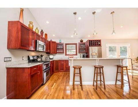2 Scribner Rd, Peabody, MA 01960 photo 3