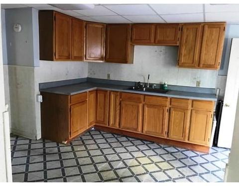 18 Crosby St, Webster, MA 01570 photo 3