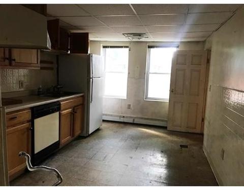 18 Crosby St, Webster, MA 01570 photo 4