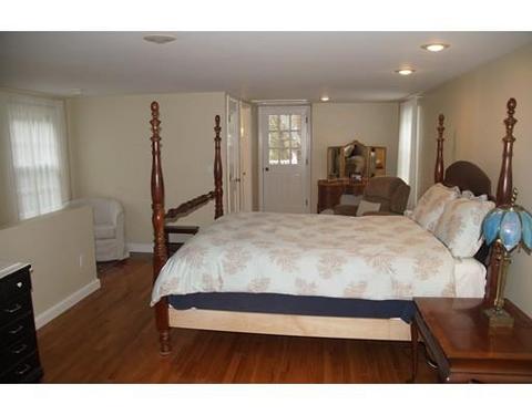 233 Great Plain Ave, Needham, MA 02492 photo 18
