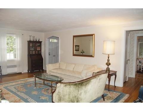 233 Great Plain Ave, Needham, MA 02492 photo 4